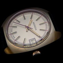 Original Vintage Mondia Mechanical Watch Gold Plated Ladie's 70's