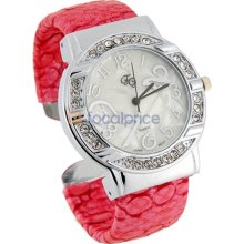 Round Crystal Watch Dial Textured Blocky Leatherette Cover Watchband Women's Bracelet Watch (Red)