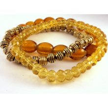 Stacking Bracelet - Tortois beads - Yellow Gold Trio