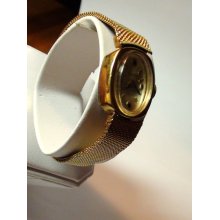 Timex Watch Bracelet Wind Up Mechanical and is Working gold filled Antique 17 jewels working