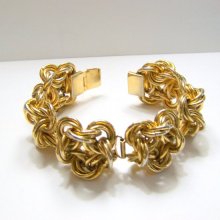 Very Heavy Chunky Gold Toned Bracelet Vintage