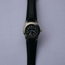 Victorinox RÃ©f. 4.5833.5 Quartz Watch Lady Size