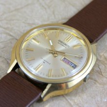Vintage Gents Seiko Automatic Movement Wrist Watch -17 Jewel - circa 1970s - made in Japan - Model 7006-8190R - Gold Tone Case