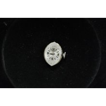 Vintage Ladies Wyler 17j Wristwatch Movement Caliber Wl 123 Running