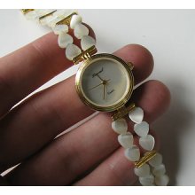Vtg Old Gold Tone Round Face Lucoral Heart Bead Bracelet Ladies Womens Watch W96