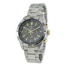 Seiko 5 Silver Dial Stainless Steel Mens Watch SNKL17