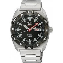 Seiko Men's Stainless Steel Case and Bracelet Automatic Black Dial Day Date Display SRP285