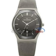 Skagen 333lmm Watch Mesh Mens Grey Dial Stainless Steel Case Quartz Movement