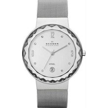 Women's Stainless Steel Case Mesh Bracelet Silver Tone Dial Date