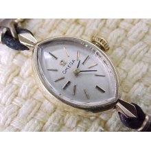 14k Solid Gold Vintage Ladies Omega 17j Watch Runs And Looks Great Keeping Time