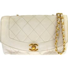 Auth Chanel Quilted Cc Logos Chain Shoulder Bag White Leather Vintage Ww17095a