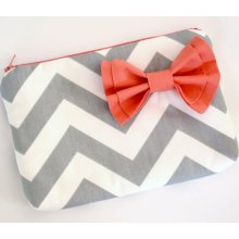 Clutch Accessory Cosmetic Case Pouch Zippered Grey and White Chevron with Coral Double Bow