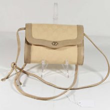 Gucci Italian Vintage Ivory Gg Monograms Canvas & Leather Shoulder Bag Purse