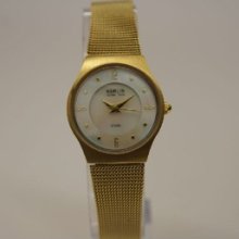 Hamlin Round Goldtone Lady's Ultra Thin Watch Mop Dial Haml0304
