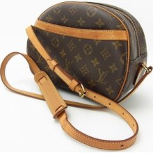 Louis Vuitton Authentic Monogram Blois Cross Body Shoulder Bag Auth