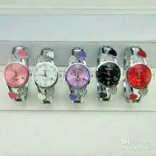 Luxury Women`s Quartz Watch Fashion Xh-632 Heart Shape Design Stainl