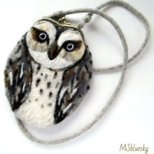 OWL Wet Felted coin purse,Shoulder Bag,Ready to Ship with bag frame metal closure Hand made gift for her