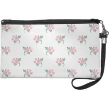 Petite Pink Roses Floral Pattern Wristlet Clutch