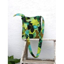Shoulder Purse. Vintage German Decoration Fabric (Cotton-Linen). Green Retro Flower Shoulderbag. Adjustable Shoulder Strap. 1 Inner Pocket.