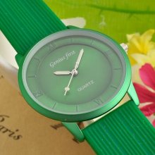 Silicone Belt Roman Numerals Dial Man Boy Woman Girl Quartz Wrist Watch