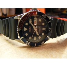 SUPER RARE VINTAGE DIVERS SEIKO 10 BAR IN PERFECT CONDITION & 100% GENUINE! - Silver - Rubber