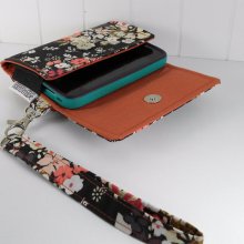 The Errand Runner - Cell Phone Wallet - Wristlet - for iPhone/Android - Femme Metale/Terra Cotta