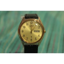 Vintage Citizen S63812 Hst Men's Quartz Watch With Day Date Excellent Condition