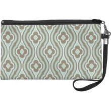 Vintage Green Brown Floral Pattern Wristlet Clutch