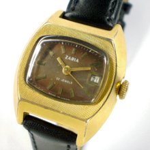 Vintage Zaria Ladies gold plated mechanical watch from Soviet/Ussr