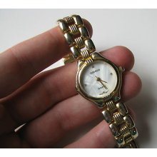 Vtg Old Gold Tone Bracelet Sm Round Face Capezio Ladies Womens Dress Watch W83