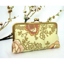 Willow Green Floral KissLock Clutch