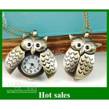 Women Animal Clocks Necklace Wastch Wings Stretching Owl Pocket Watc