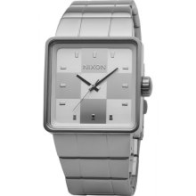 Nixon A004-403 Quatro Mens Japanese Quartz Watch