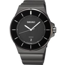 Seiko Men's Black Stainless Steel Case and Bracelet Black Dial Date Display Silver Hour Markers SGEG21