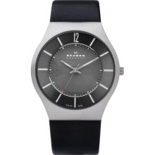 Skagen Mens Solar Stainless Watch - Black Leather Strap - Black Dial - 833XLSLB