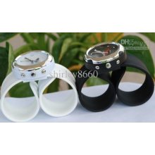 Fashion Digital Watch 100% Brand New, Silicone Wrist Watches Gril La