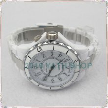 Ohsen White Analog 7 Led Flash Light Color Quartz Mens Womens Wrist Watch