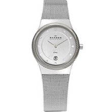 Skagen Women's Silver Tone Dial Stainless Mesh Bracelet Date Watch 880lsss1