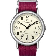 Timex Women's T2n652 Weekender Fushia Slip-thru Nylon Strap Watch